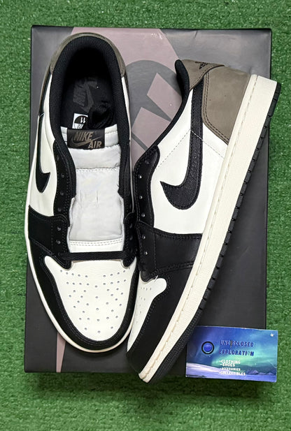 Jordan 1 Low Mocha