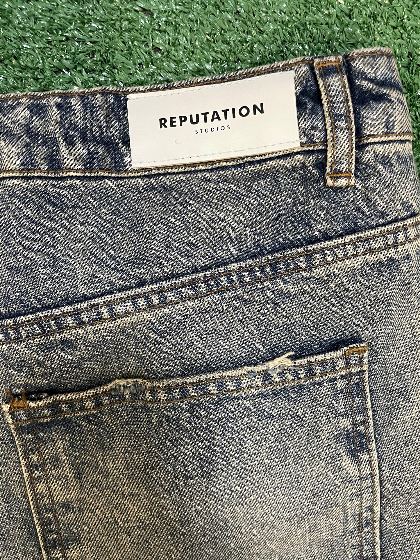Reputation Studios star patch  black and brown jeans