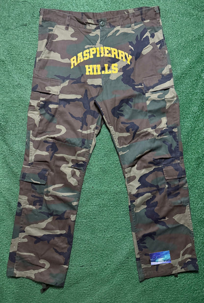 GV Gallery Raspberry Hills Camo Cargo Pants