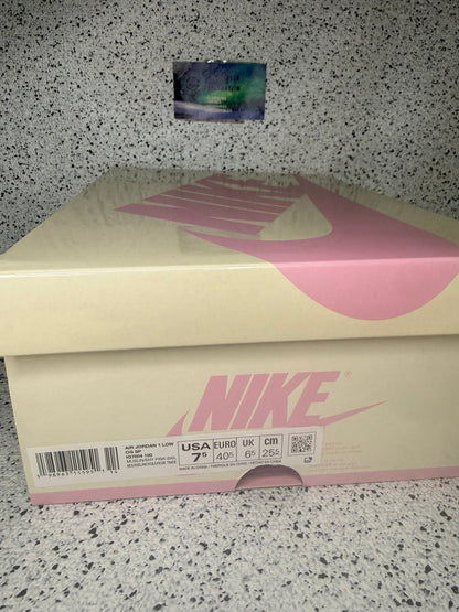 Jordan 1 Low Travis Scott Shy Pink