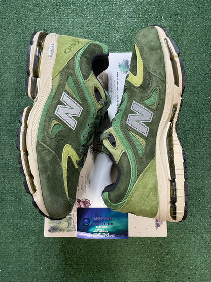 KITH x New Balance 2011 leaf green