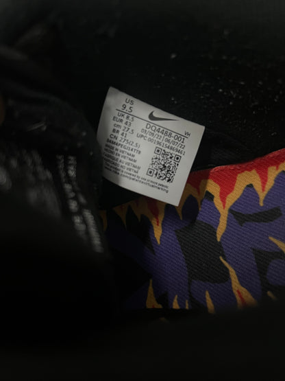 Nike sb dunk low neck face size 9.5men/11women