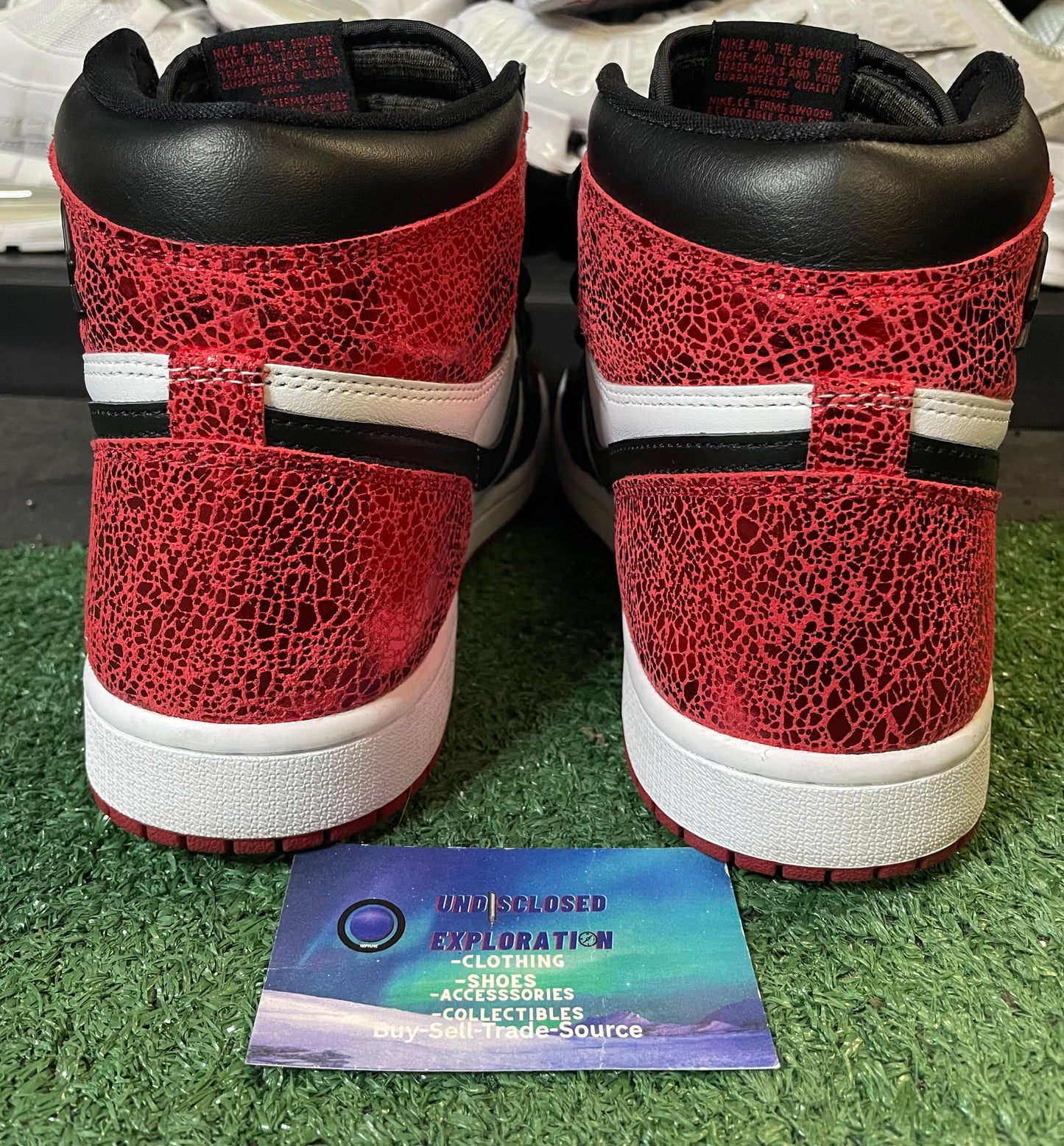 Air Jordan 1 high ruby size 9men/10.5women