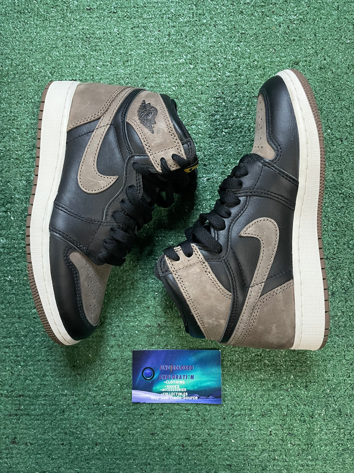 Nike Jordan 1 high palomino size 4youth/5.5women