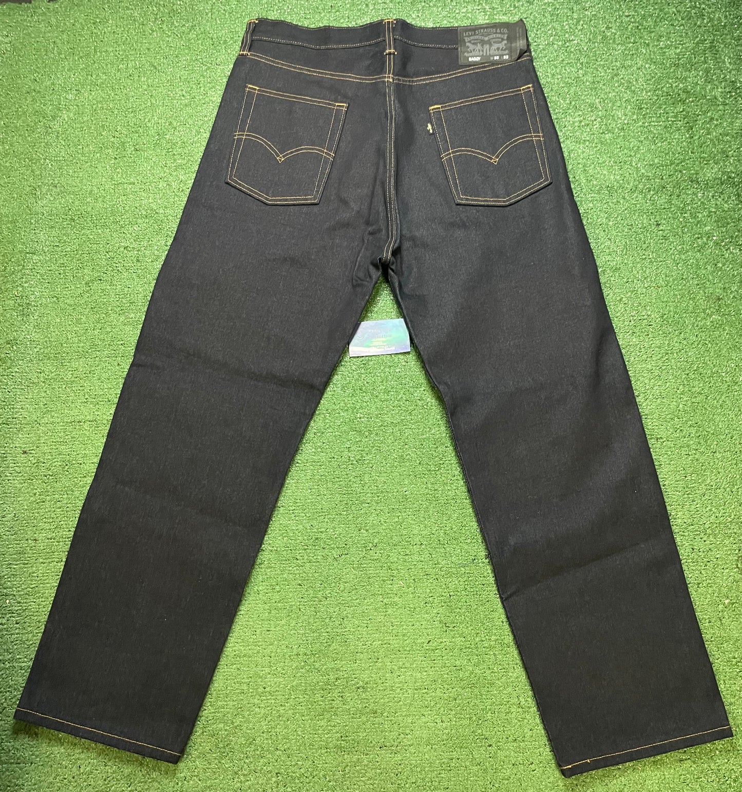 Levi skateboarding baggy jeans