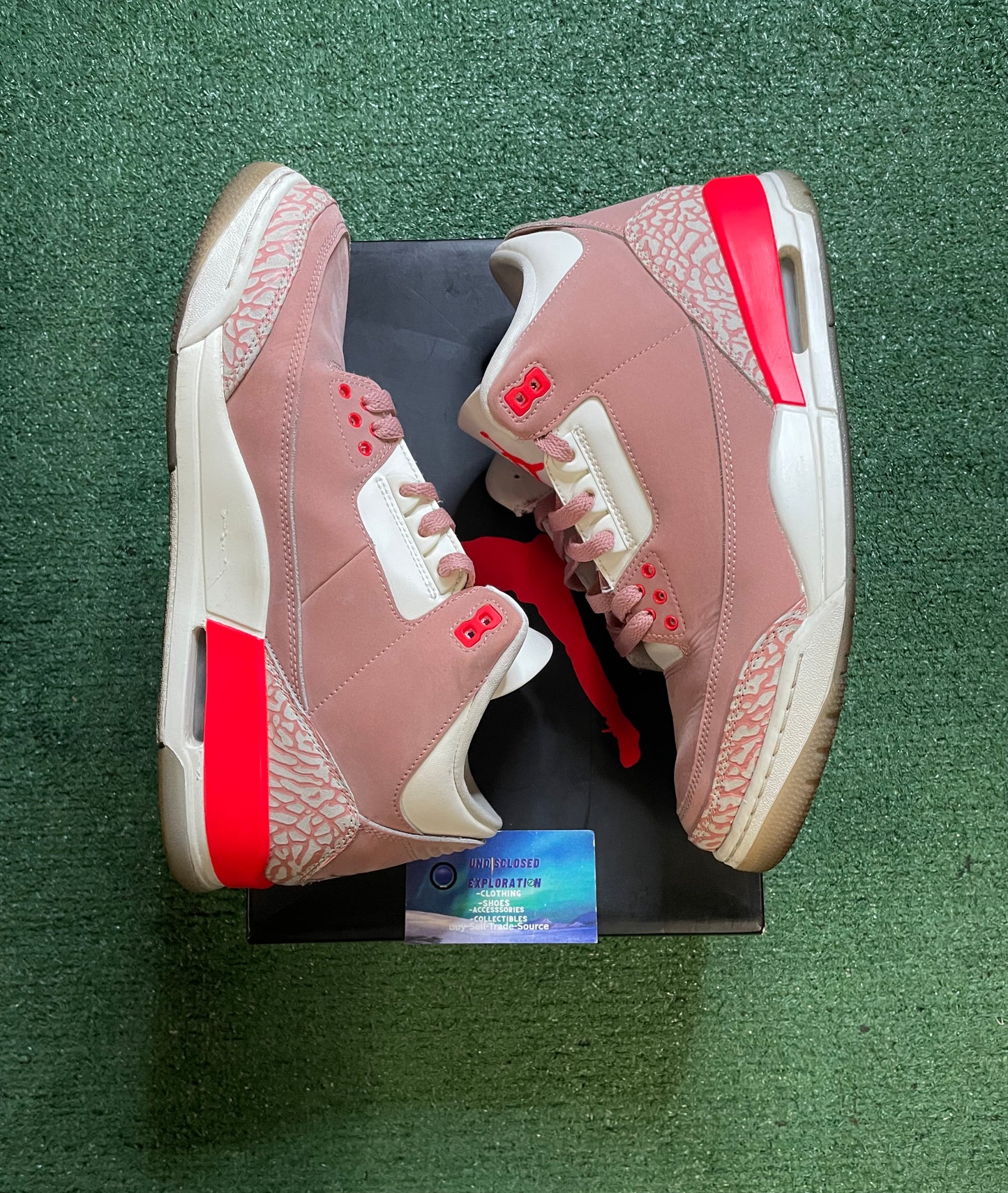 Air Jordan 3 rust pink size 10men/11.5women