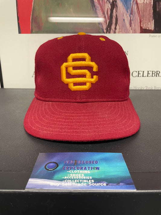 Vintage 1990s USC Trojans fitted embroidered hat
