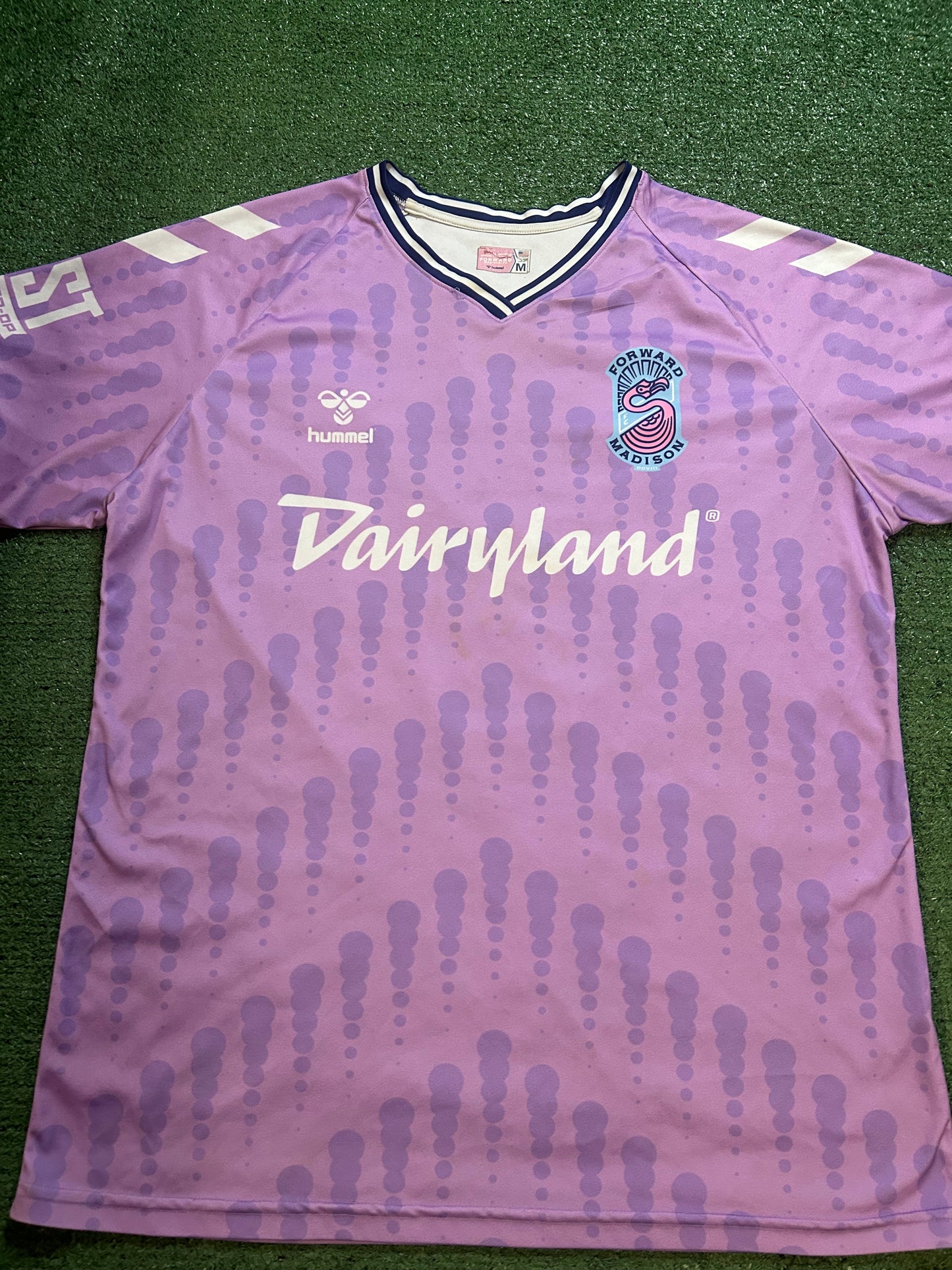 Forward Madison FC Smoky Sunset away jersey