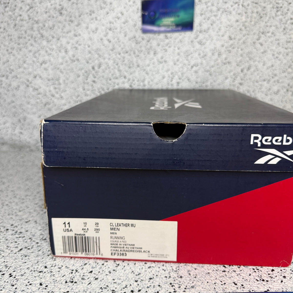 Reebok Classic Leather Sneaker Chalk Vector Red