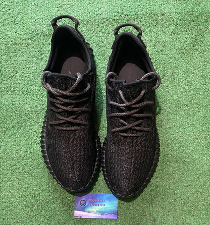 Adidas yeezy boost 350 pirate black 2016 size 12men/13.5women