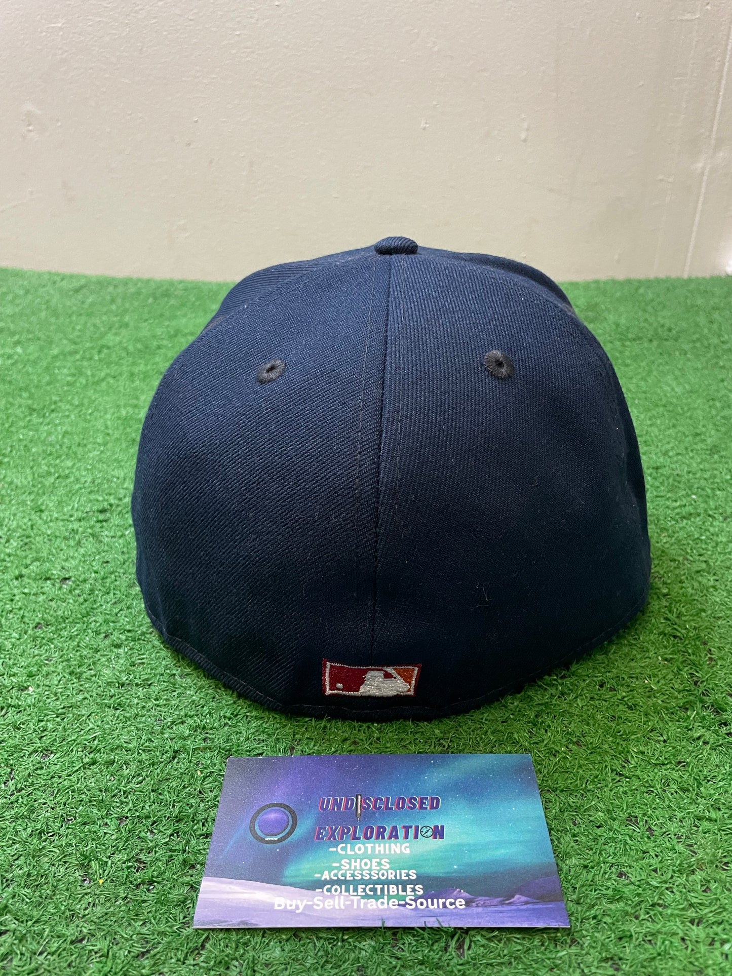 Seattle Mariners kingdome navy and red new era fitted hat