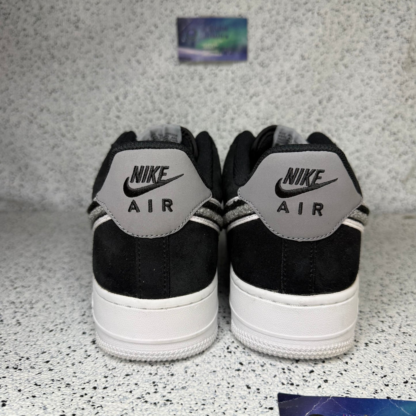 Nike Air Force 1 Chenille Swoosh 11 Men “Preowned”