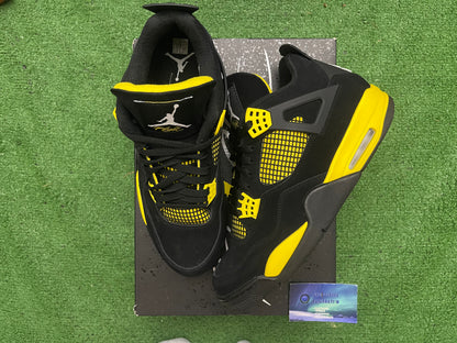 Jordan 4 Thunder 12 Men/13.5 Women “Preowned”