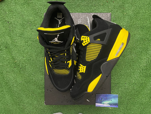 Jordan 4 Thunder 12 Men/13.5 Women “Preowned”