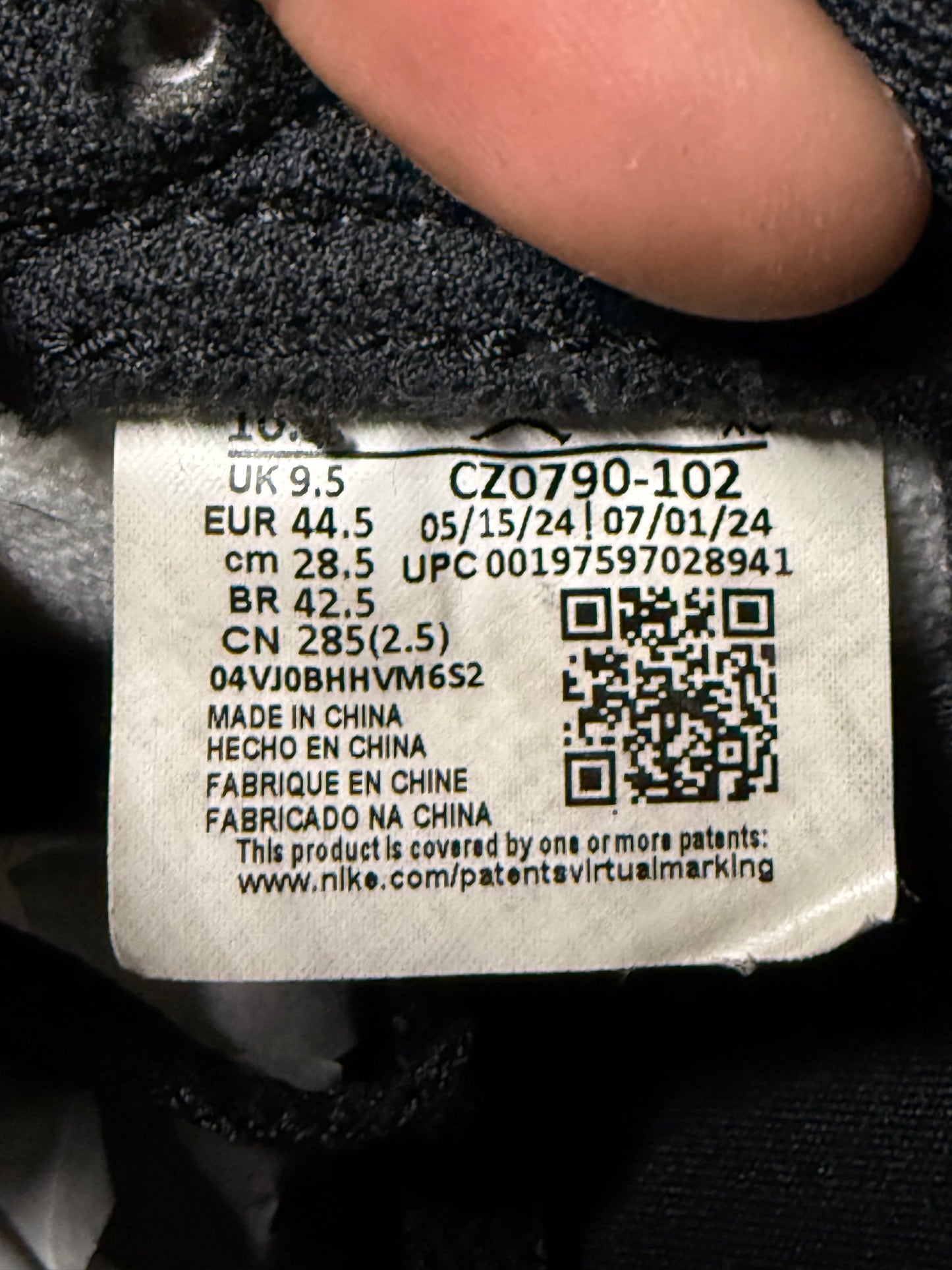 Jordan 1 Low Mocha 10.5 Men/12 Women “Preowned”