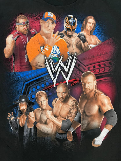 Vintage 2000s WWE smackdown vs raw tee
