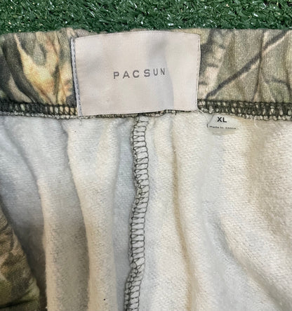 Leaf Camo straight leg sweatpants