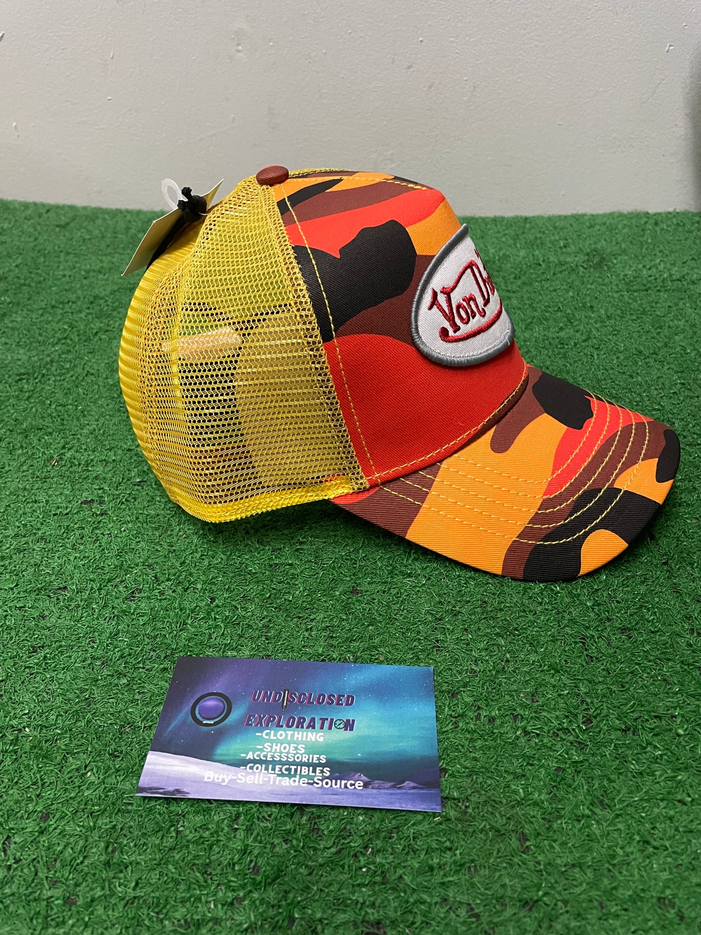 Von Dutch camo staple hat