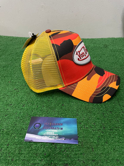 Von Dutch camo staple hat