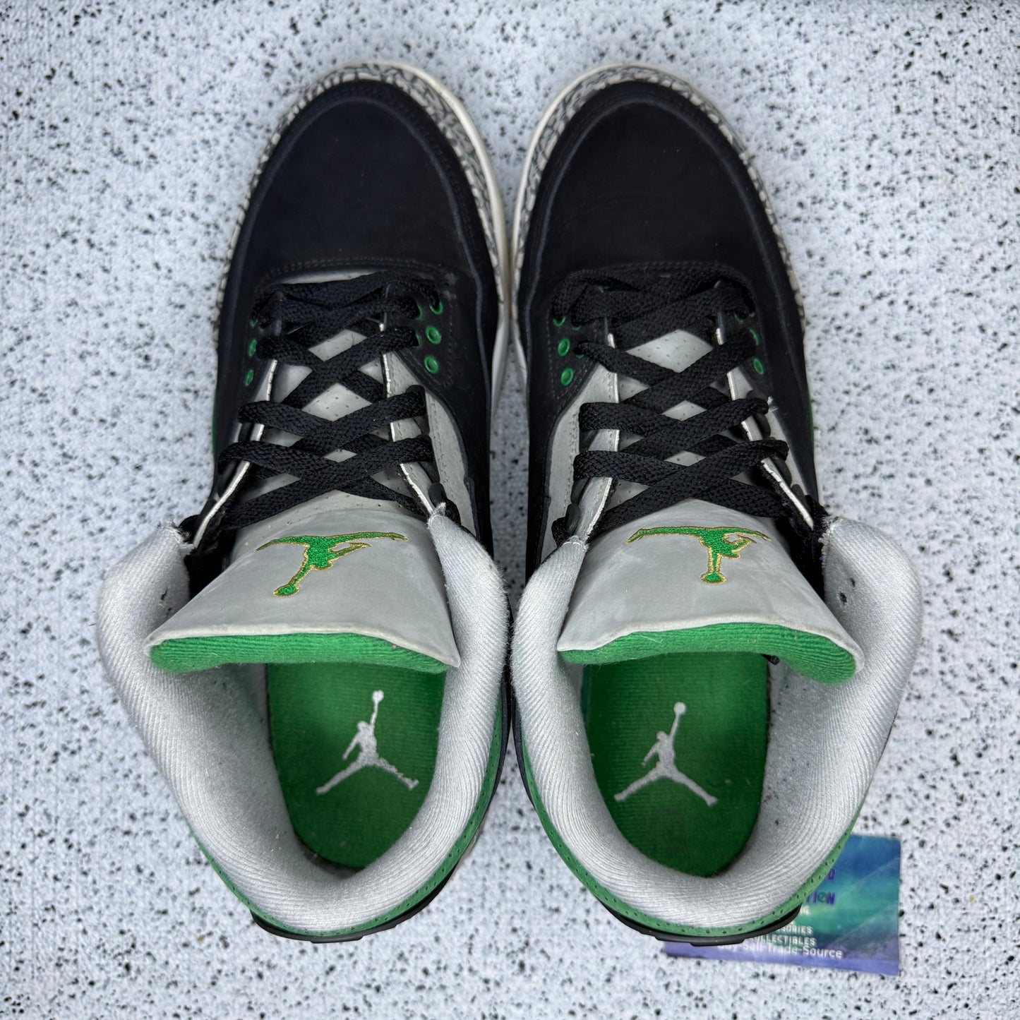 Jordan 3 Pine Green 10.5 Men “Preowned”