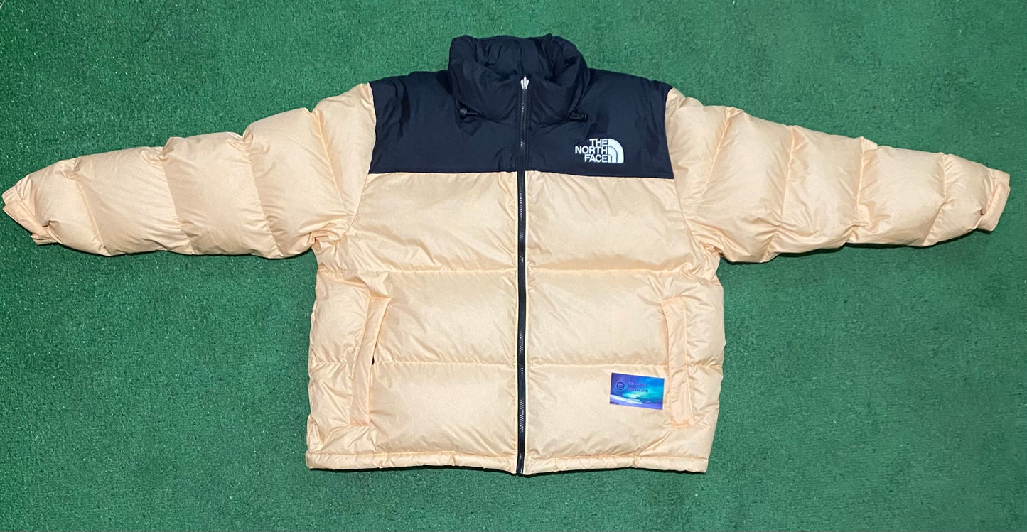 North face nuptse 700 Apricot