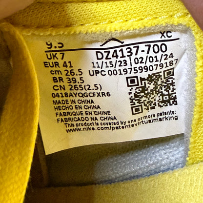 Jordan 1 Low Travis Scott Canary 8 Men “Preowned”