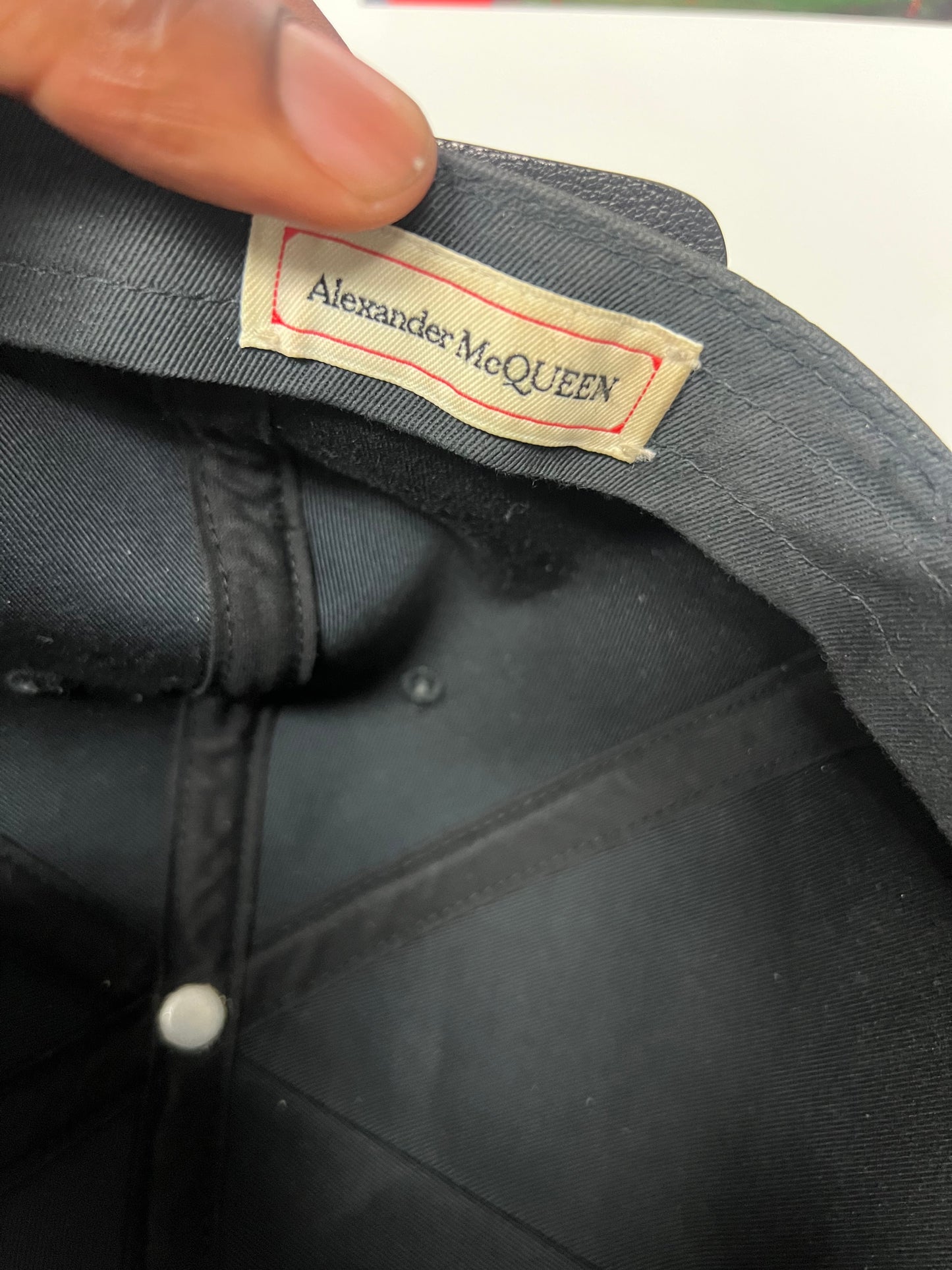 Alexander McQueen Tonal Graffiti black hat