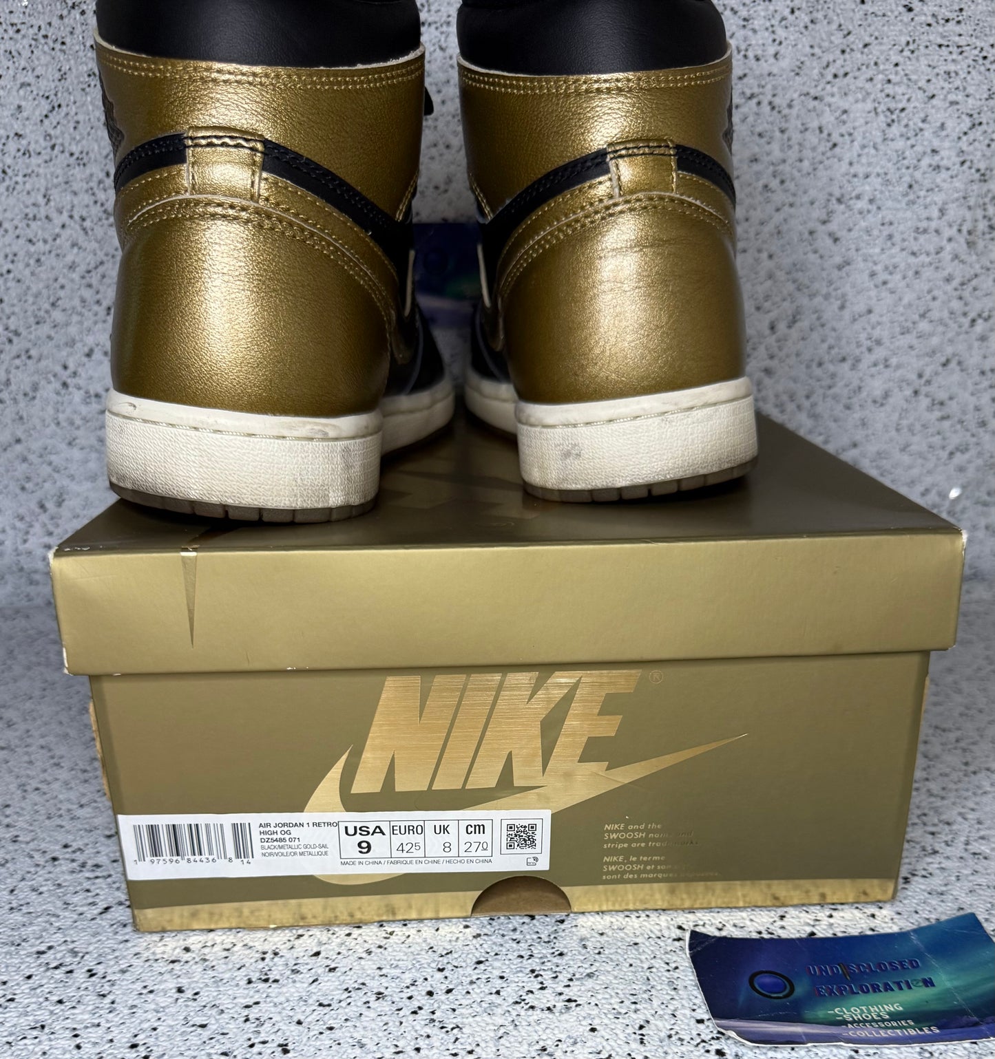 Jordan 1 Black Gold 9 Men/10.5 Women “Preowned”