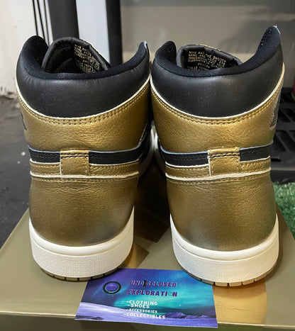 Air Jordan 1 high black metallic gold