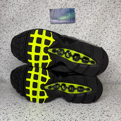 Nike Air Max 95 Neon Big Bubble