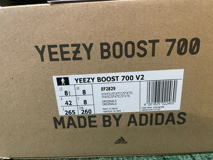 Yeezy Boost 700 v2 static size 8.5men/10women
