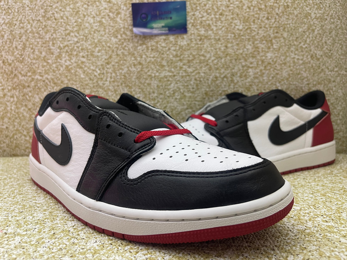 Jordan 1 Low Black Toe