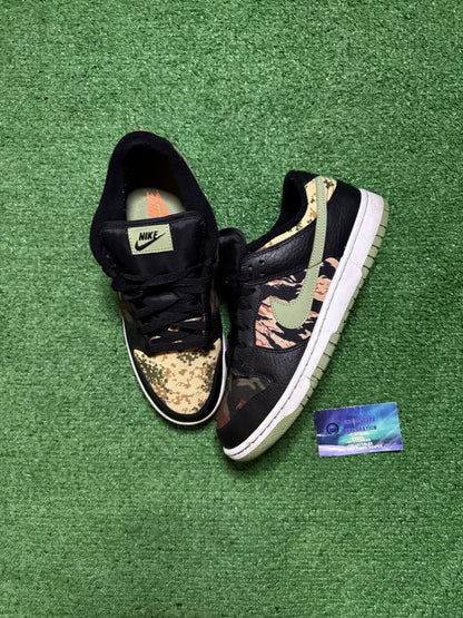 Nike Dunk Low Crazy Camo 9.5 Men “Preowned”