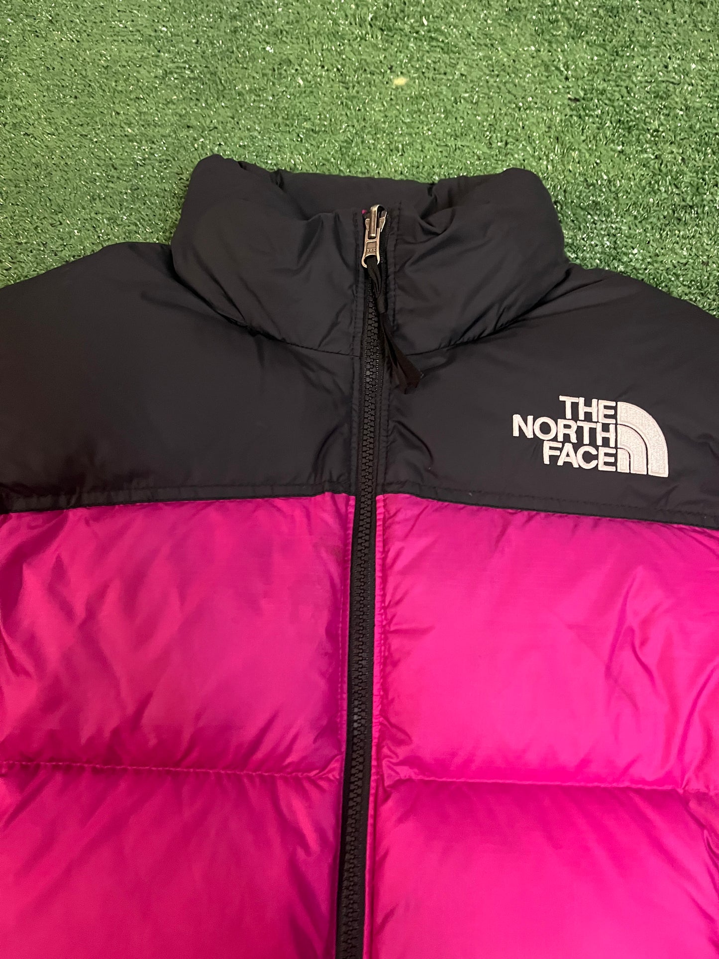 North face Nuptse 700 Jacket Fuchsia pink