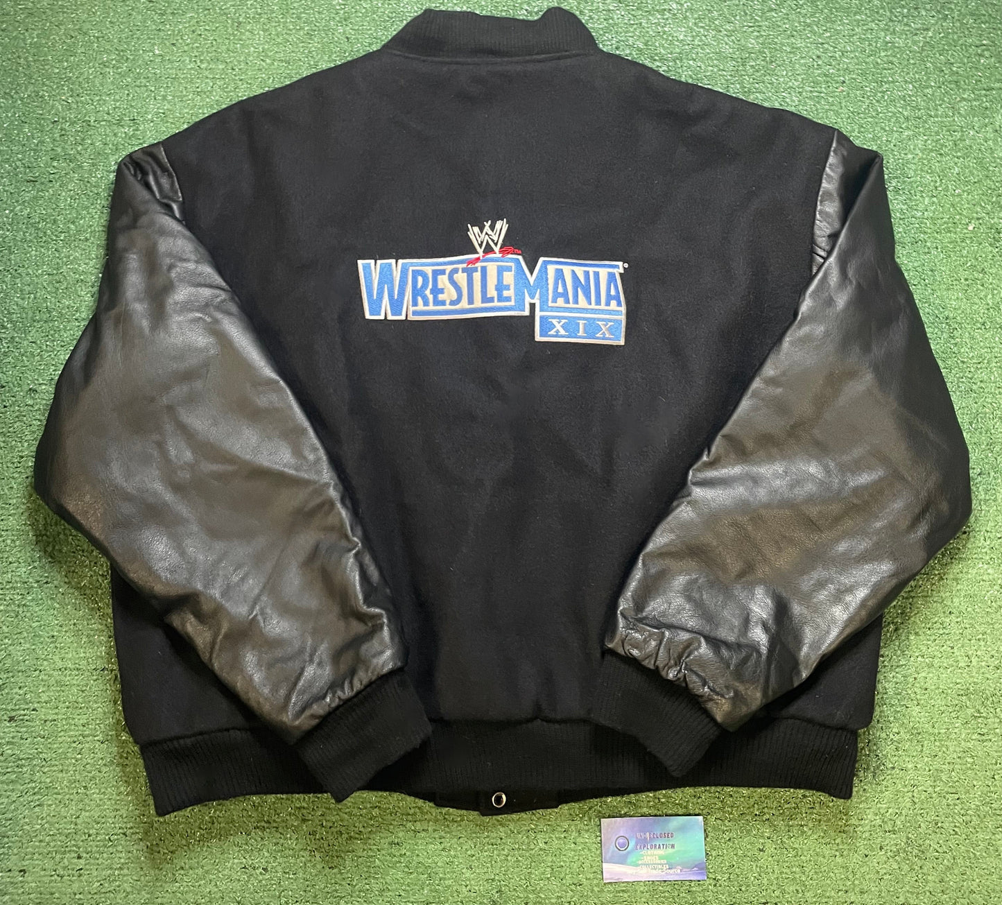 Vintage 2000s Seattle  WrestleMania XIX Jacket