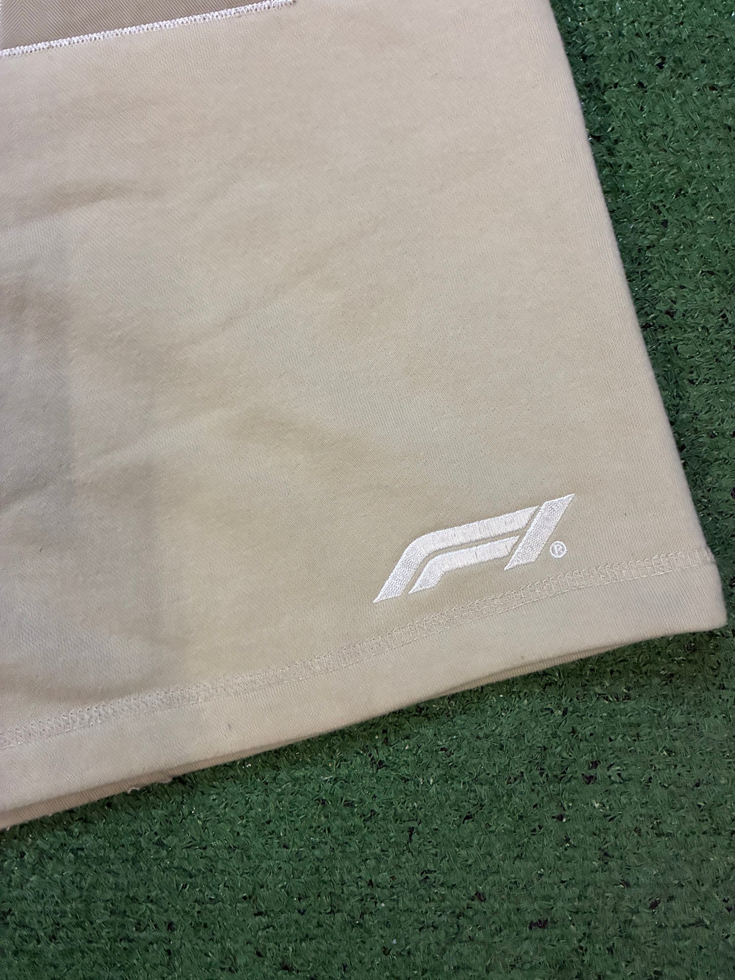 Formula 1 beige shorts