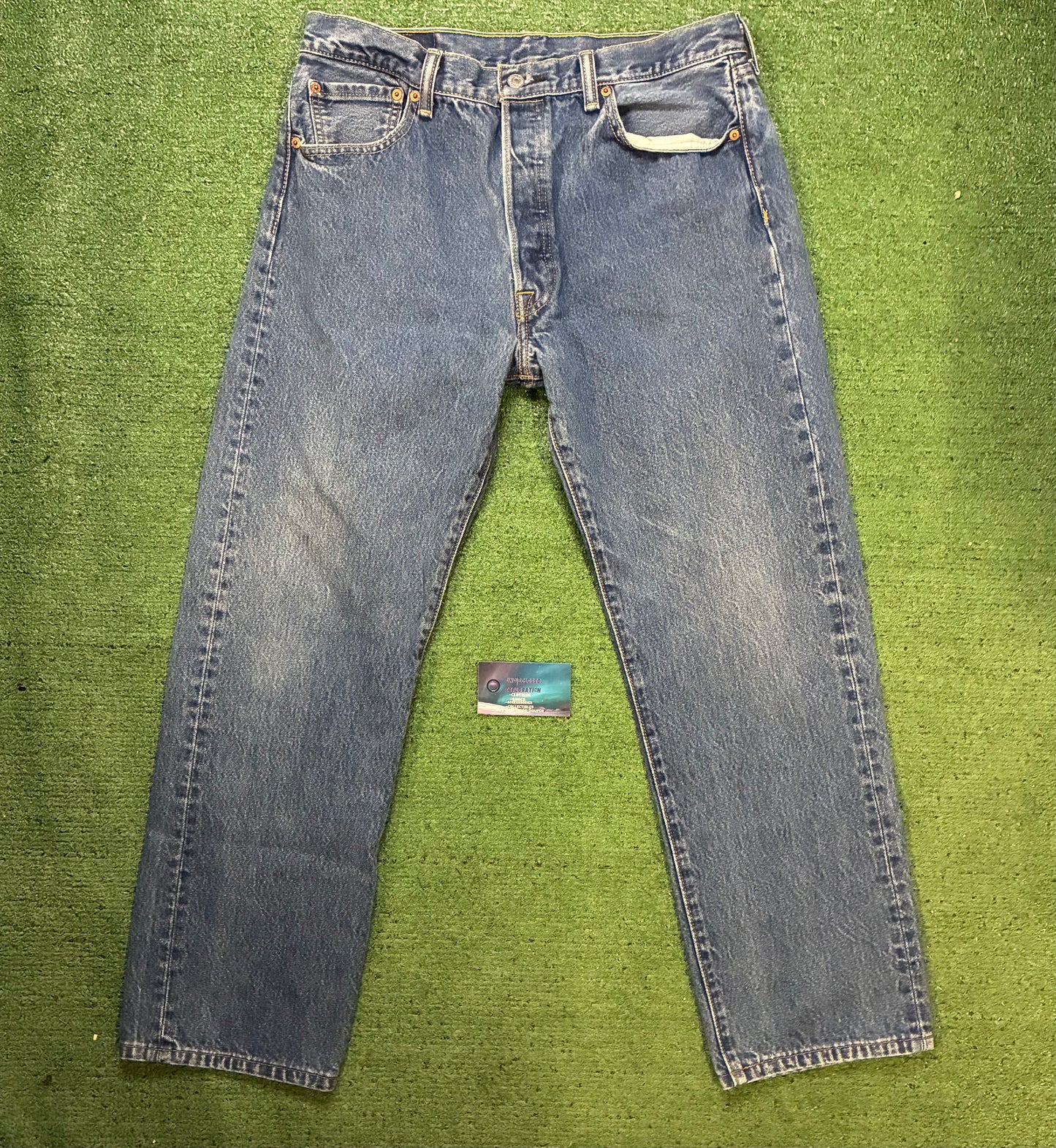 Levi 501 jeans