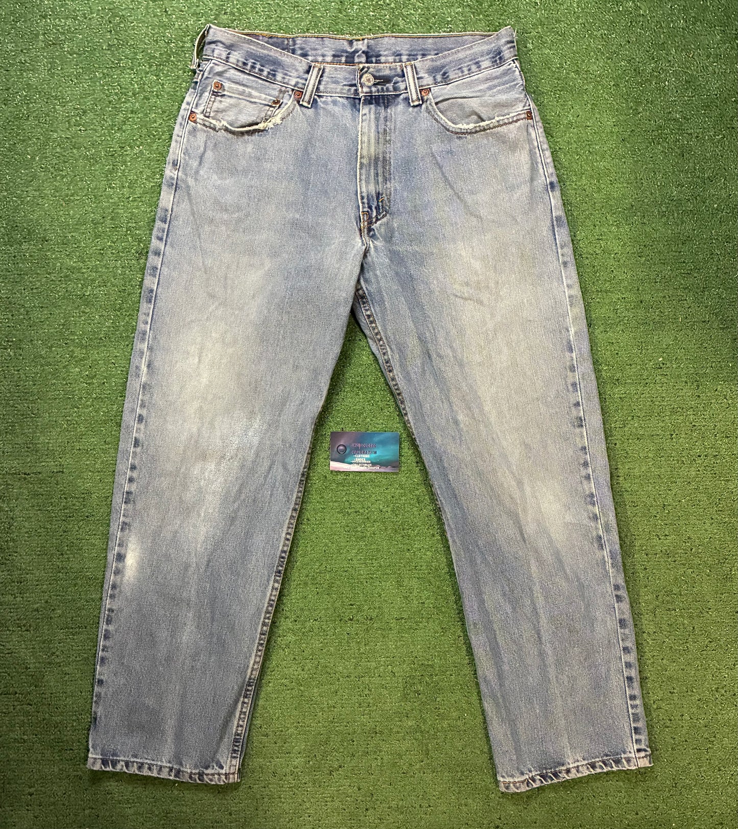 Levi light wash 550 jeans