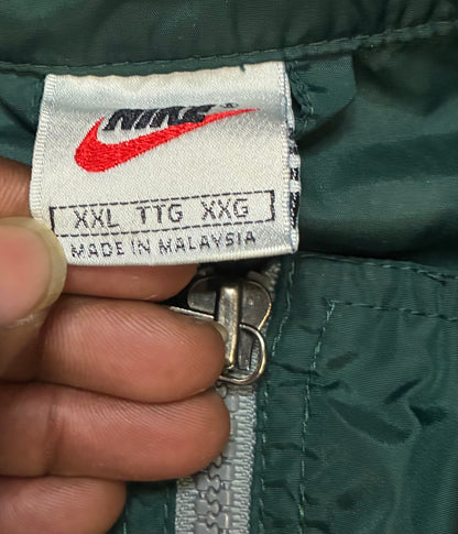 vintage 1990s forest green Nike full-zip windbreaker