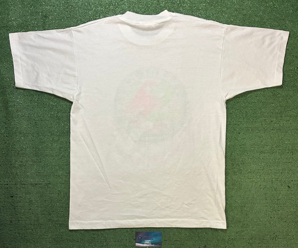 Vintage 1990s Patriot Ice white tee