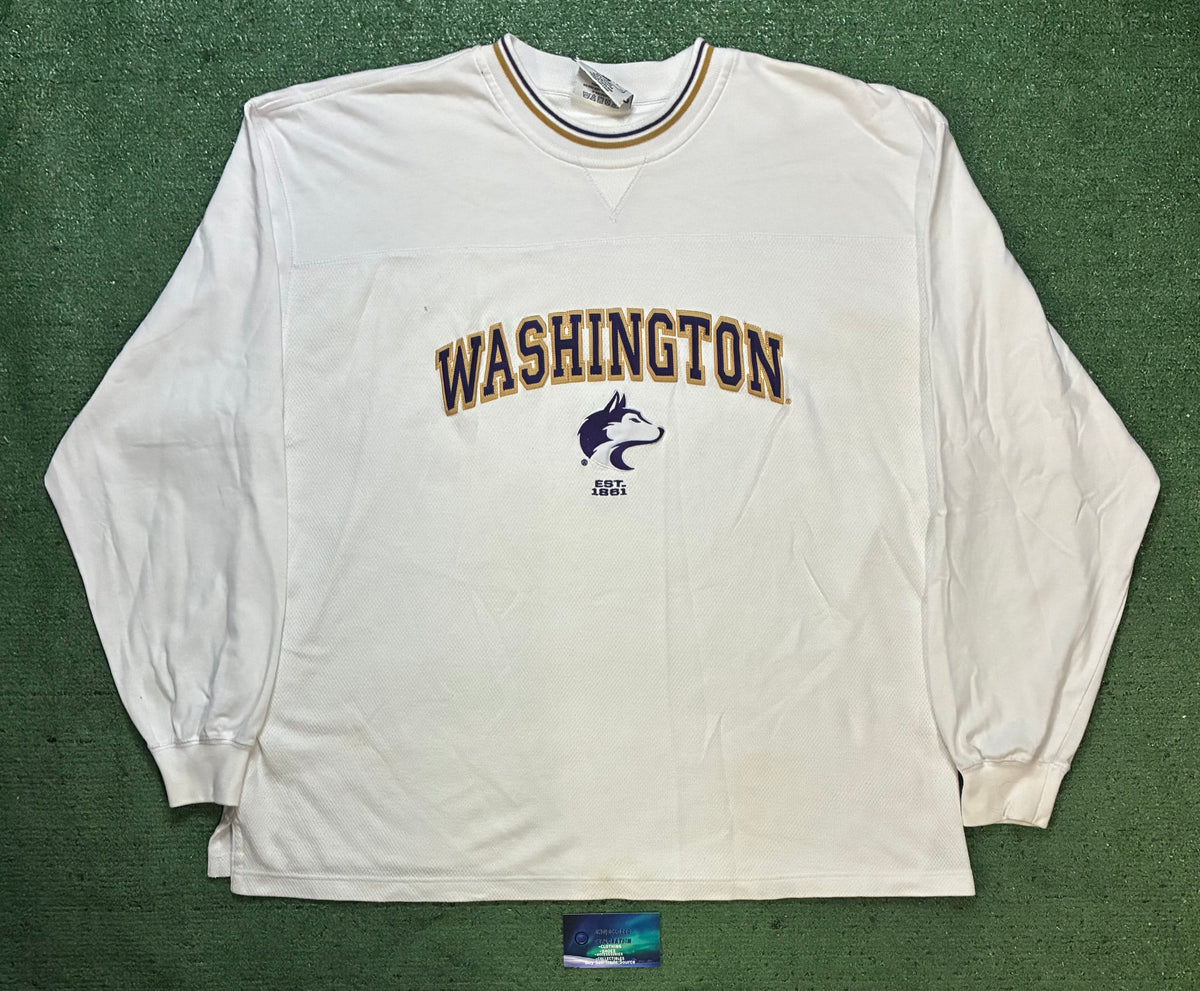 Vintage UW university of Washington embroidered longsleeve