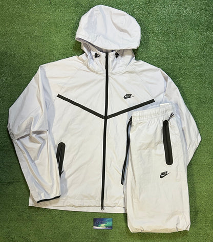 Nike tech woven light purple sweatsuit