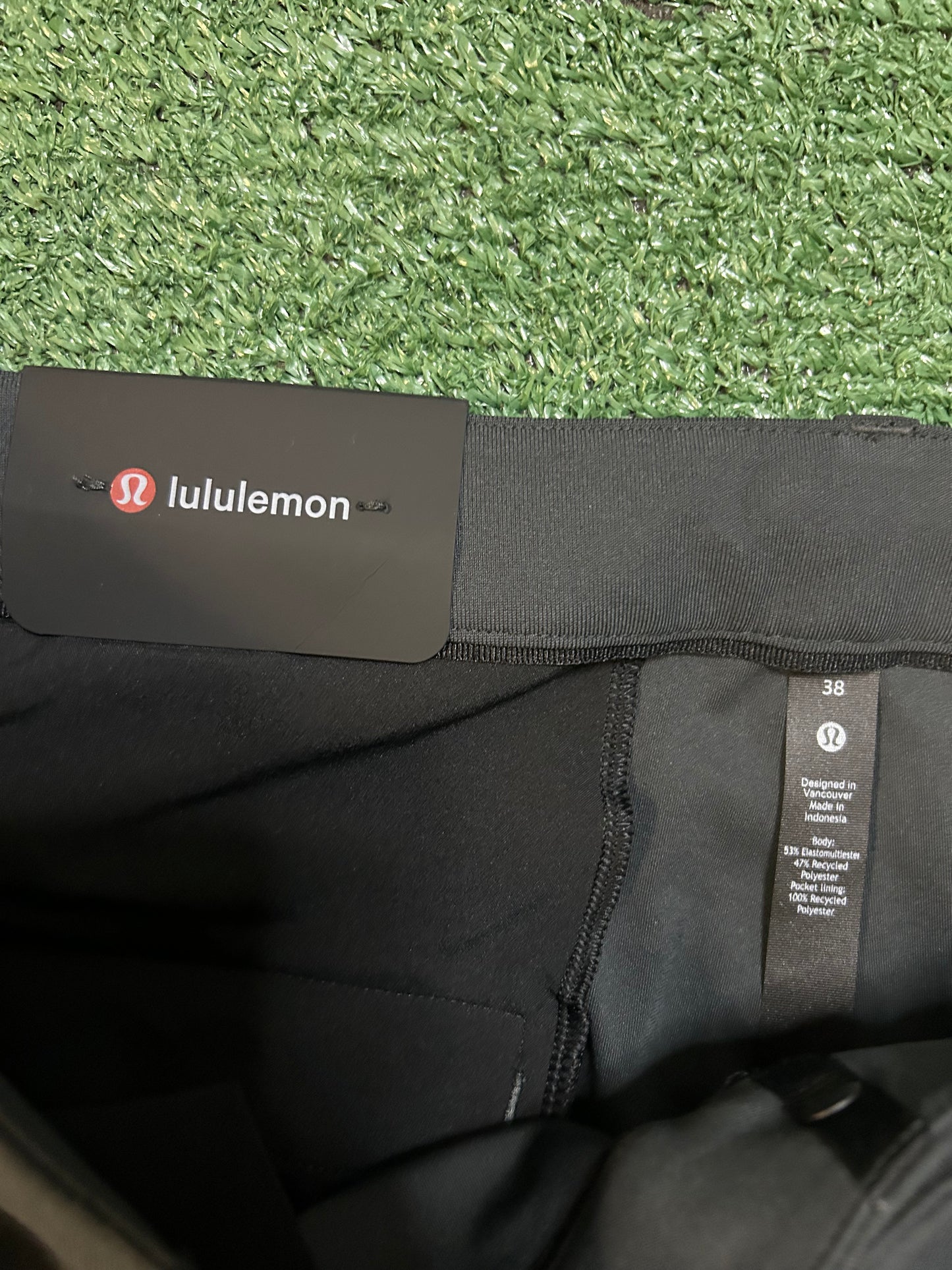 Lululemon ABC classic fit Trouser