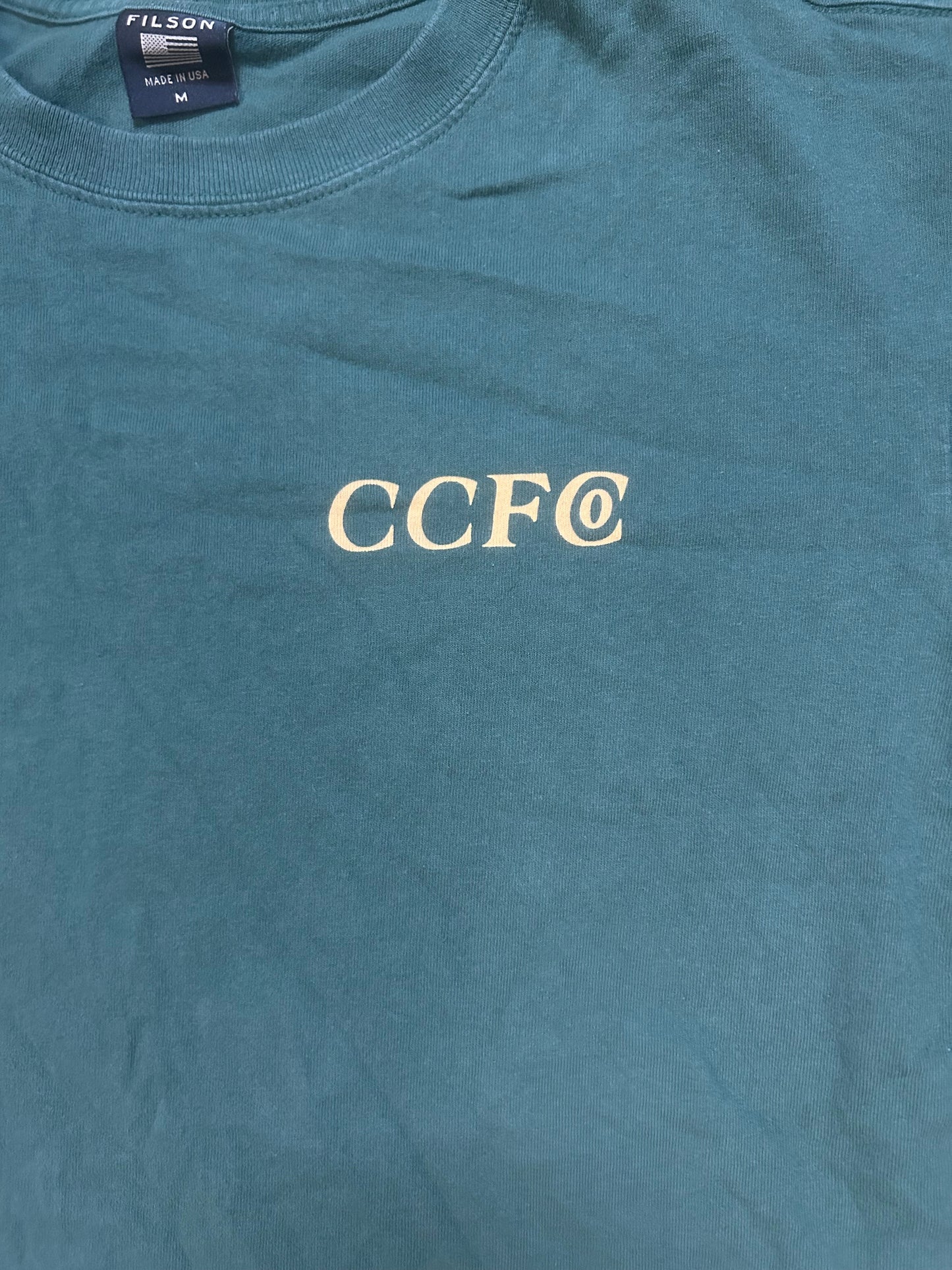 Tee