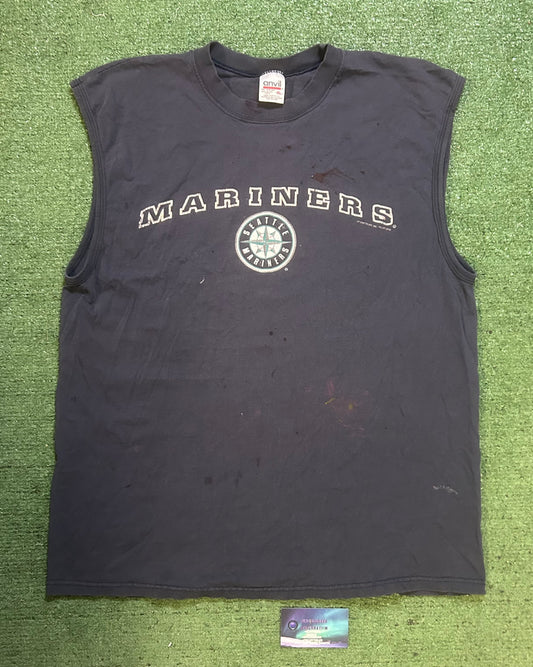 Vintage 2000s Mariners distressed tank top
