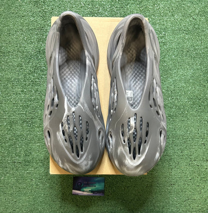 Yeezy foam runner MX granite size 11men/12.5women