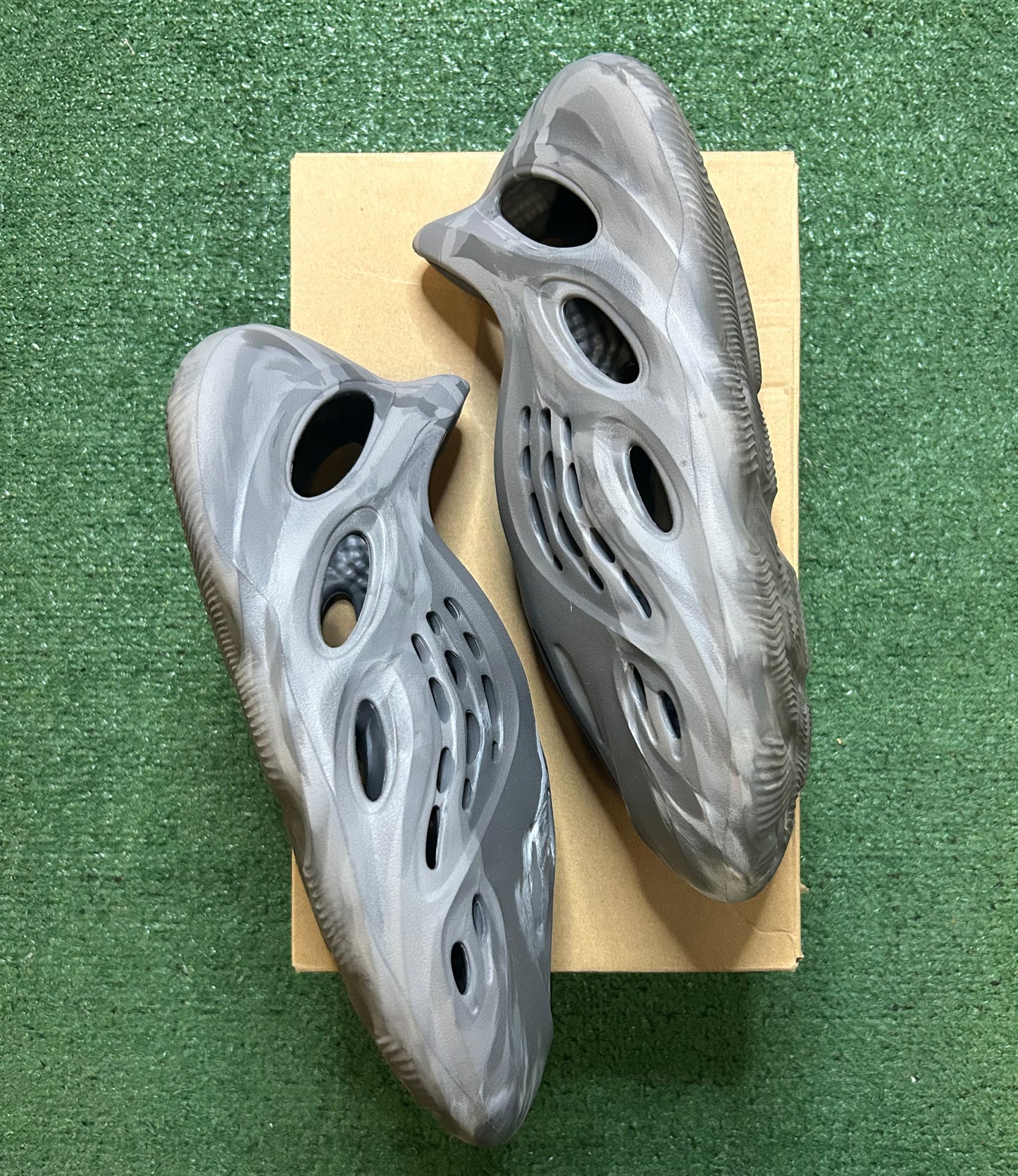 Yeezy foam runner MX granite size 11men/12.5women