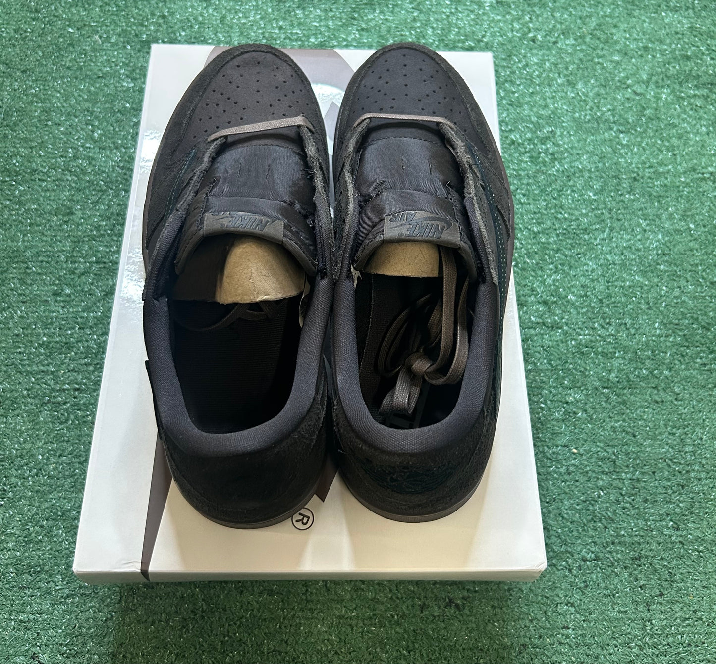 Jordan 1 low Travis Scott velvet brown