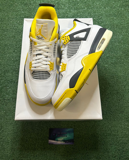 Jordan 4 vivid sulfur