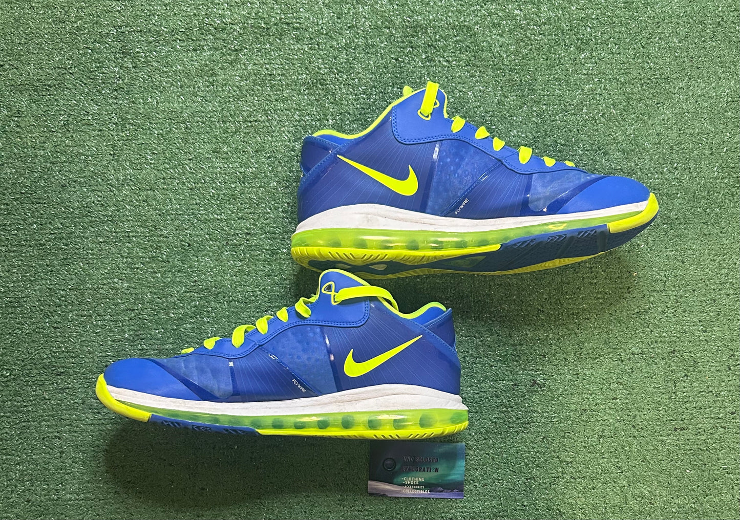 Nike LeBron 8 V2 low sprite size 11men/12.5women